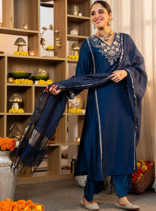 Anouk Rustic Women Ethnic Motifs Embroidered Regular Thread Work Kurta with Trousers & With Dupatta